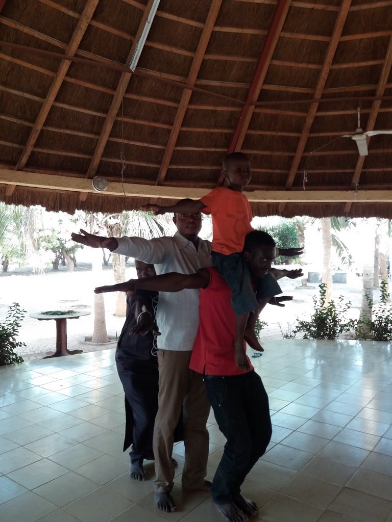crea spectacles equation nomades mali international